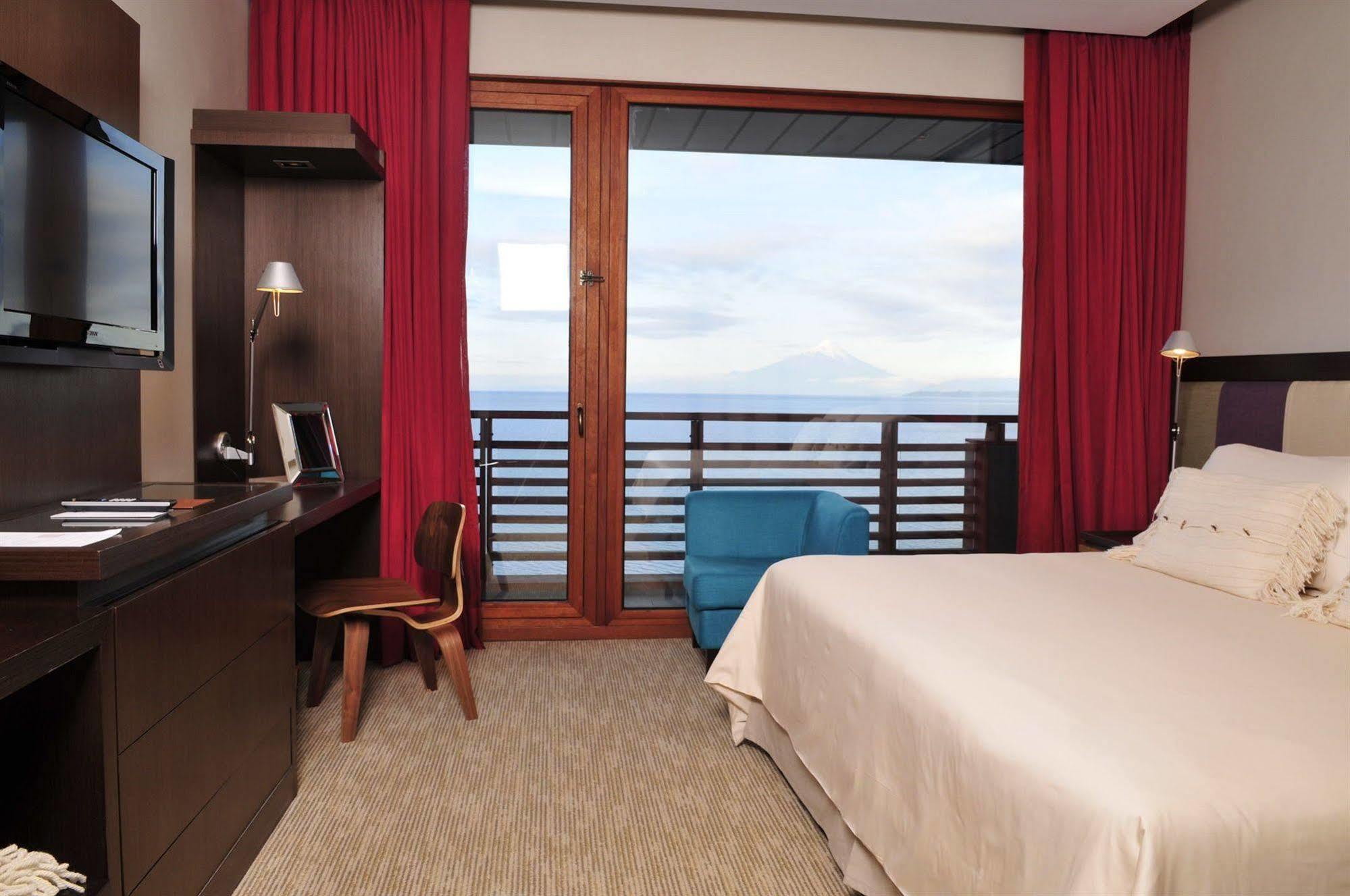 Hotel Dreams De Los Volcanes Puerto Varas Rom bilde